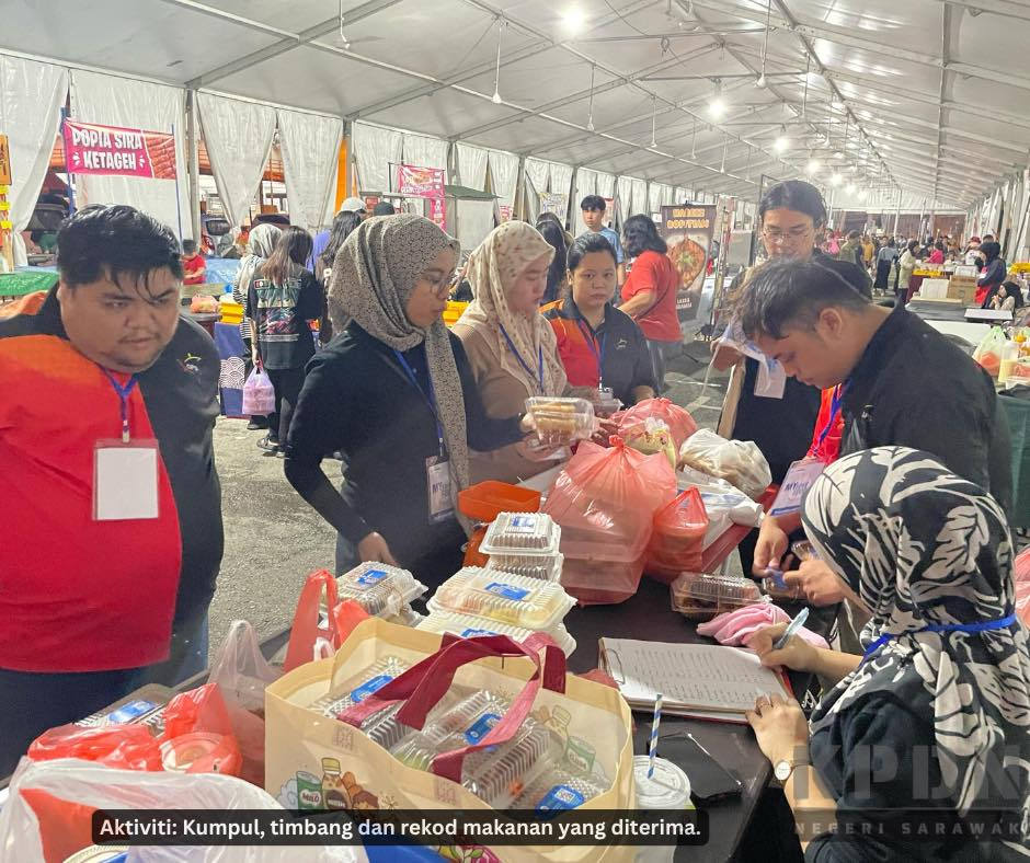 MySaveFood Berjaya Agih 200kg Lebihan Makanan Bazar Ramadan Kepada Yang Memerlukan