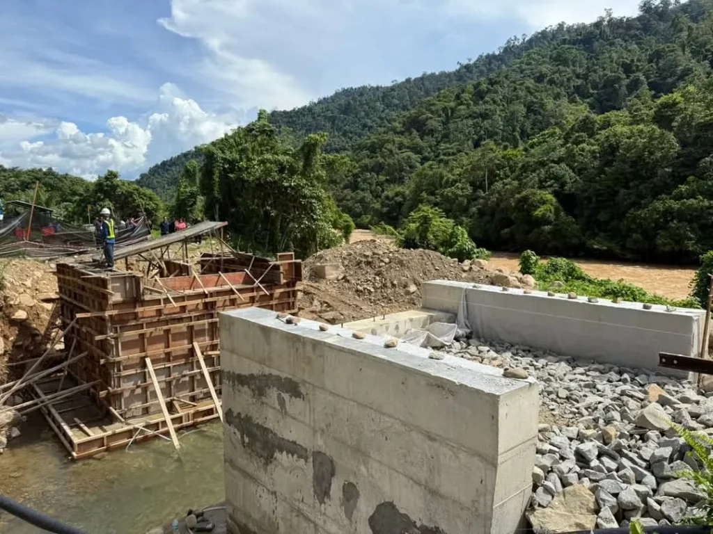 Jambatan Keretapi Tenom-Beaufort Dijangka Dibuka Semula Ogos 2025