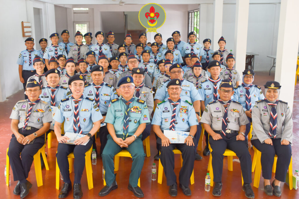 36 Air Scout Sarawak Terima Anugerah Lencana Full Wing