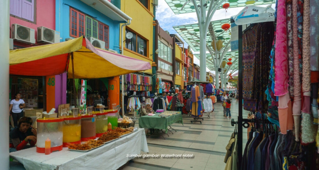Ini Senarai Kedai Cenderamata Wajib Kunjungi Di Kuching Untuk Pelancong