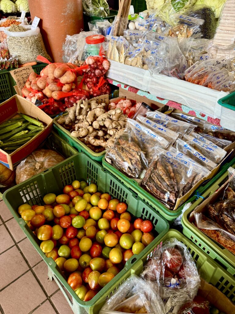 5 Aktiviti Menarik Di Lawas Sarawak Yang Anda Mesti Masukkan Dalam 'Checklist' 