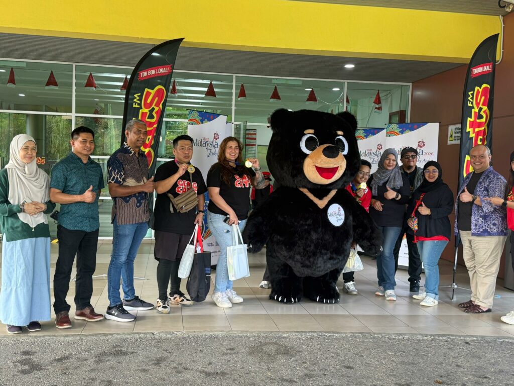 Team Pan Borneo ‘Hack’ Bajet dan Bolot Juara Cabaran Miss SHOPhia Shopping Hunt 2025