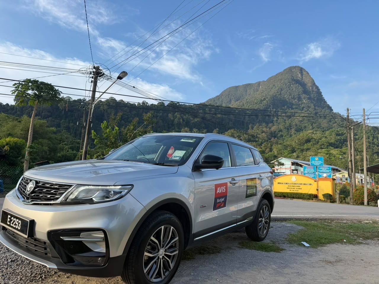 Avis dan Budget Malaysia Tawar Pilihan Pandu Sendiri Yang Fleksibel Untuk Anda Teroka Sarawak
